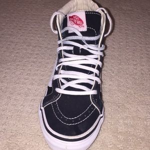 high top black vans